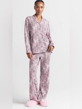 SKIMS Pink and Gray pink Animal-Print pj set size XS